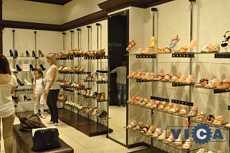29 Оборудование для магазина обуви  г. Саранск